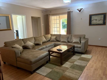 3 Bedroom Flat & Apartment