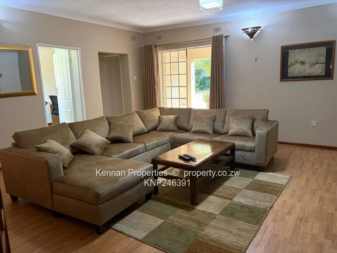 Furnished 3 Bedroom Cottage/Garden Flat to Rent in Helensvale