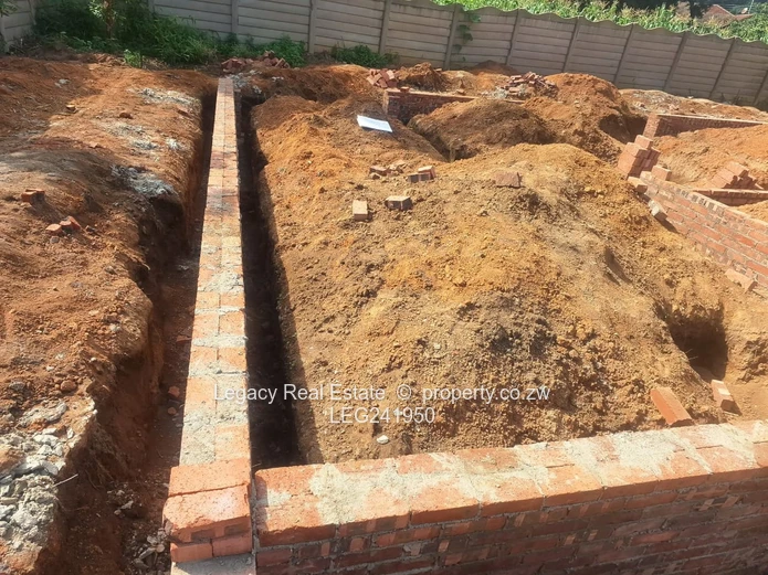 Secure Gated Community Stand – Logan Park Hatfield