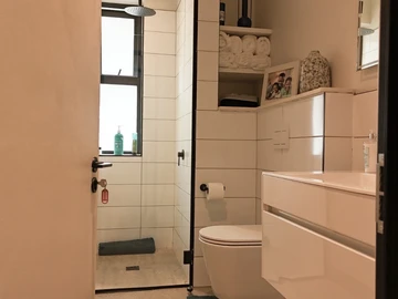 3 Bedroom Garden Flat