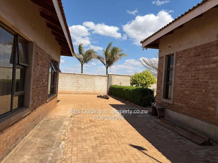 Emhlangeni | 80% Complete + 2-Bed Cottage