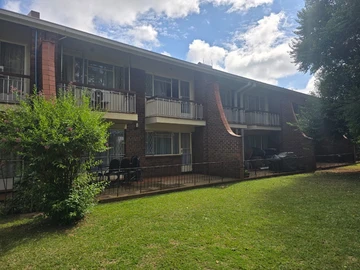 3 Bedroom Garden Flat