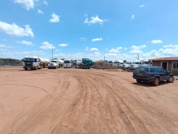 Commercial & Industrial Land