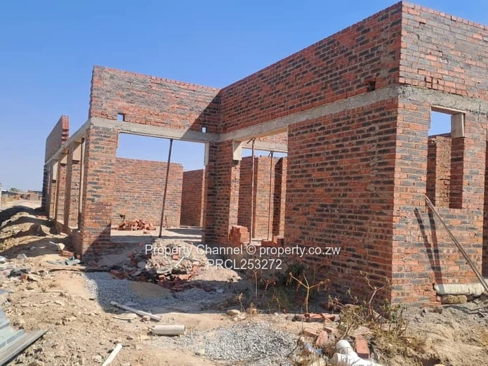 Incomplete House for Sale in Arlington Gated Community