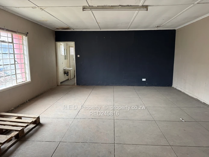 Warehouse, Workshop and Office Space to Let In Belmont