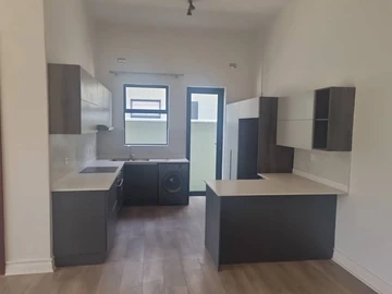 3 Bedroom Garden Flat