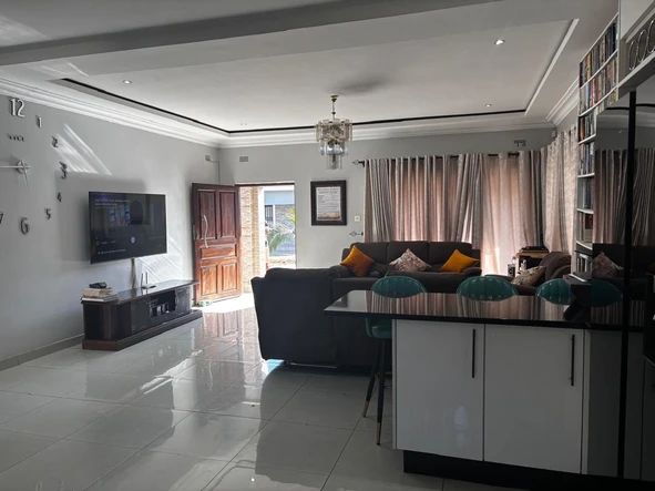 3 Bedroom Garden Flat