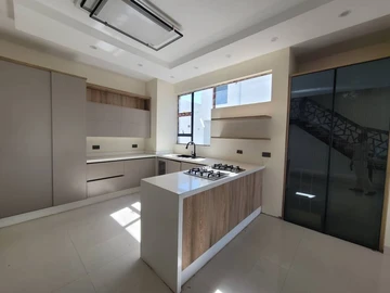 3 Bedroom Townhouse Complex