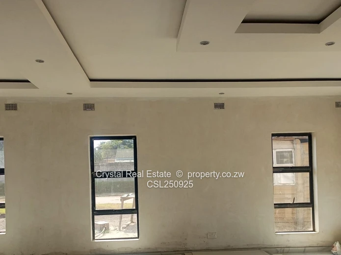 Monavale Cluster House $ 1000 (Sole Mandate)