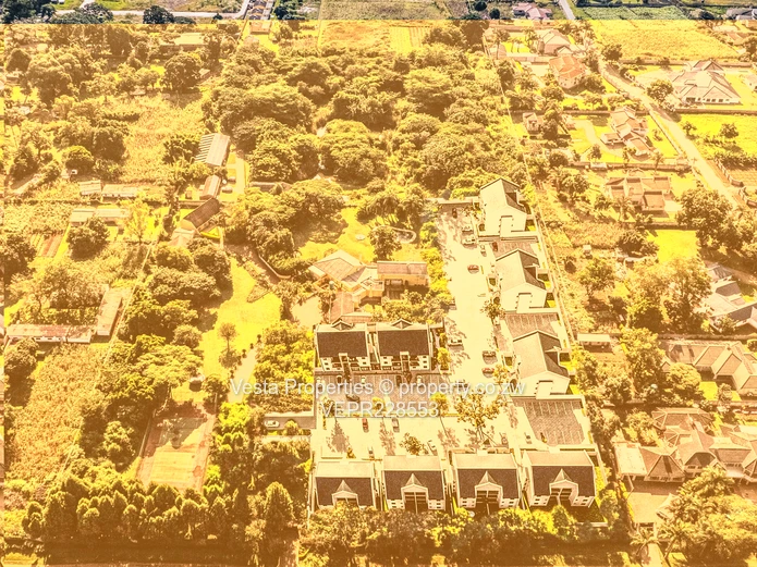 Luxury 2-Bed Apartment complex in Borrowdale