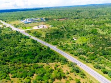 Commercial & Industrial Land