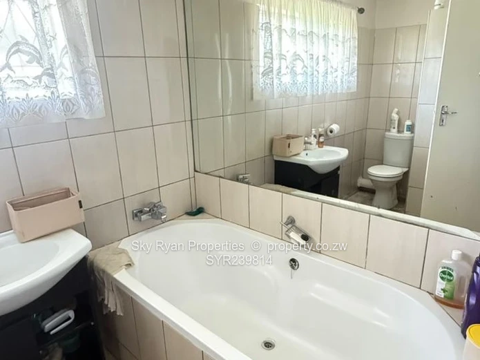 Vainona House For Sale