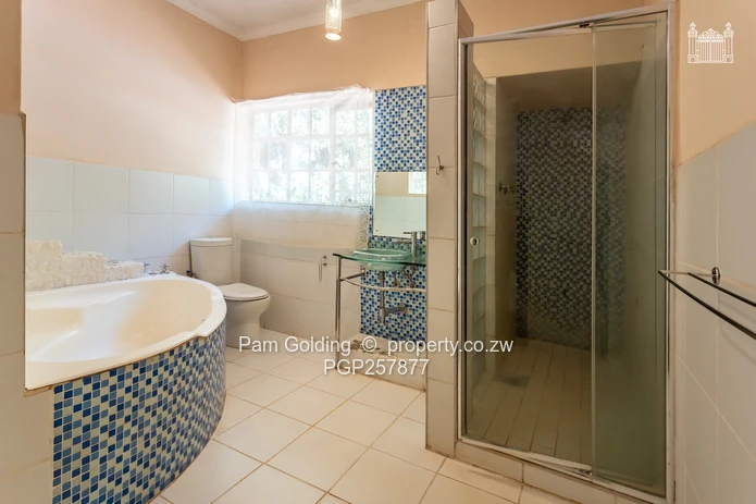 Character Double Storey Family Home!!!!!