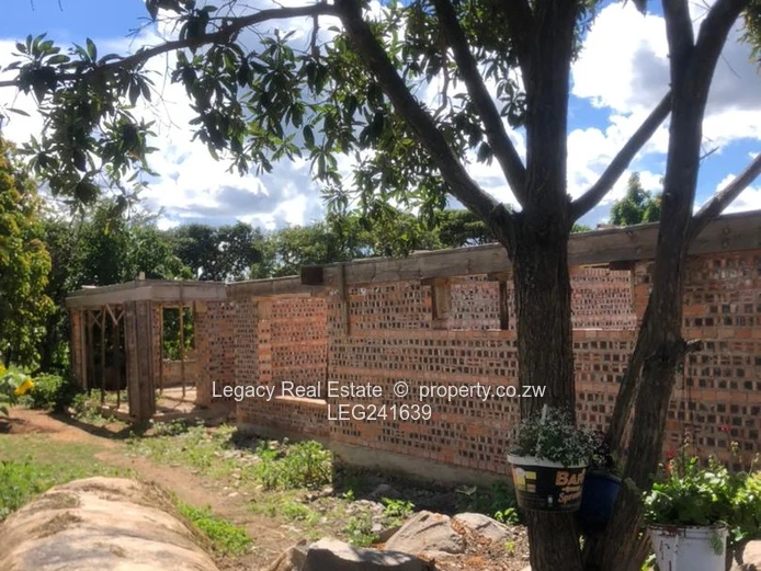 Prime Location: Crowhill Cleverhill Property with Title Deed