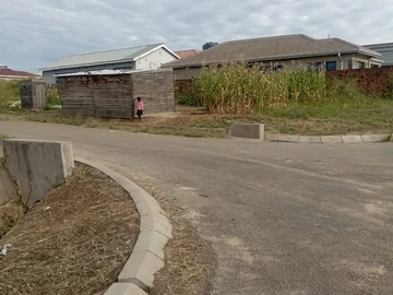 Prime 200m² Land in Glaudina, Harare with Utilities!