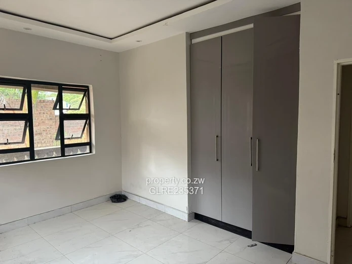 Apartments for Rent in Glenlorne