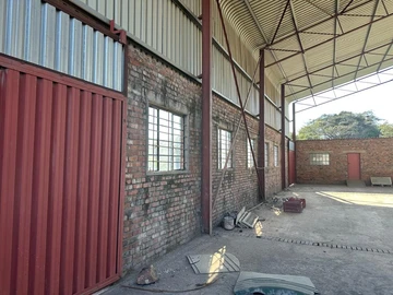 Commercial & Industrial Land
