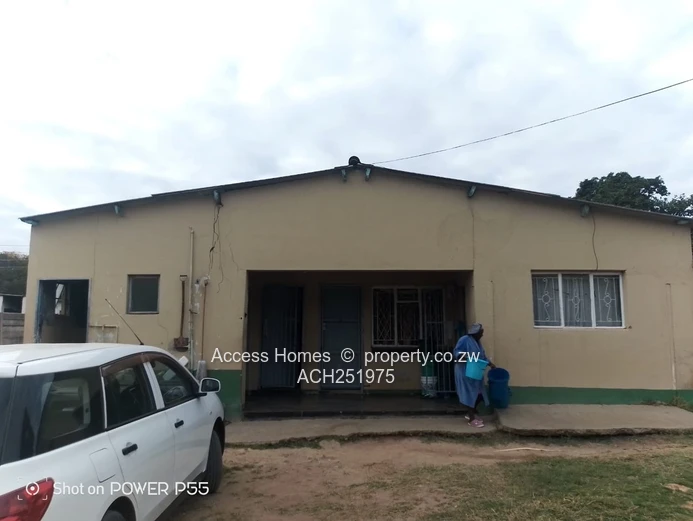 Hatfield House for rent 
