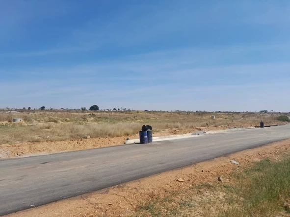 Commercial & Industrial Land