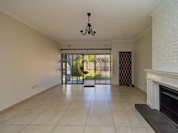3 Bedroom Garden Flat