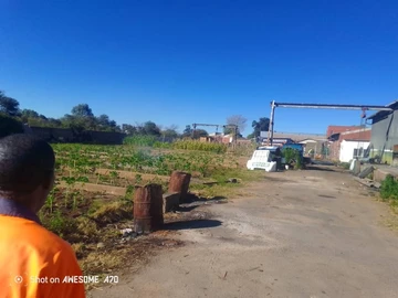 Commercial & Industrial Land