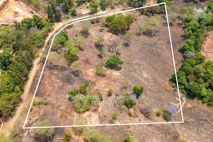 Two And Half Hectares of Land on Highland Glen  (Sole Mandate)