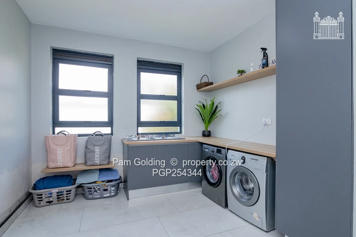 6 Bedroom House For Sale In Mount Pleasent Heights