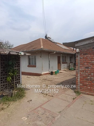 Mabelreign Costswold Hills for Sale 