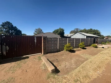 7 Bedroom House