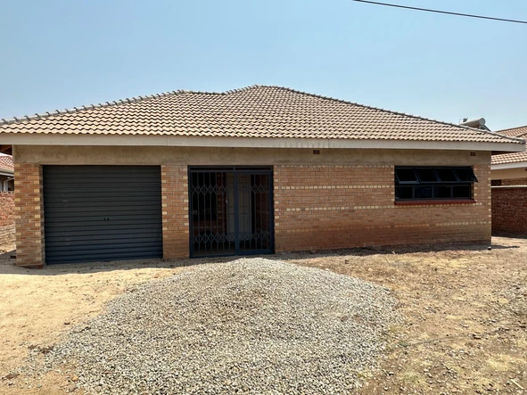 4 Bedroom Townhouse Complex