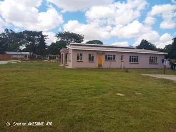 4 Bedroom Garden Flat