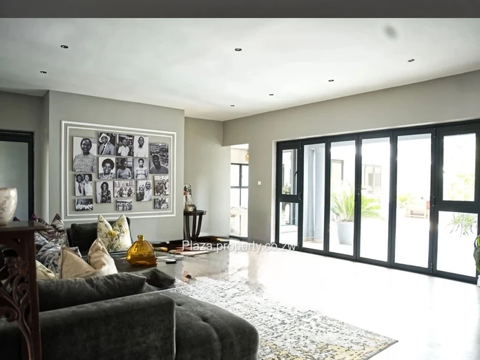 LUXURIOUS MODERN HOME BORROWDALE BROOKE $1.4Mill
