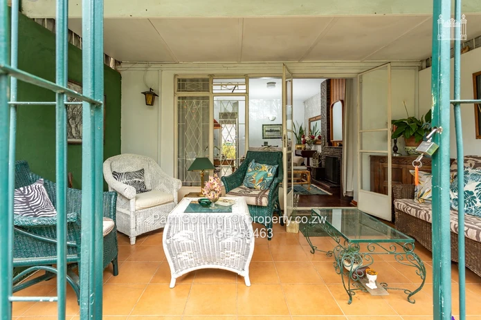 Charming Furnished Townhouse In Avondale