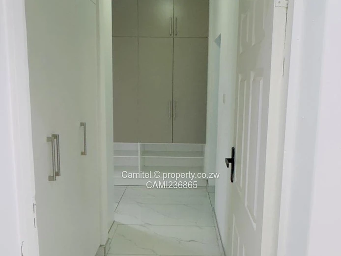 Modern 3-Bed Townhouse in Arlington — Borehole & Solar3