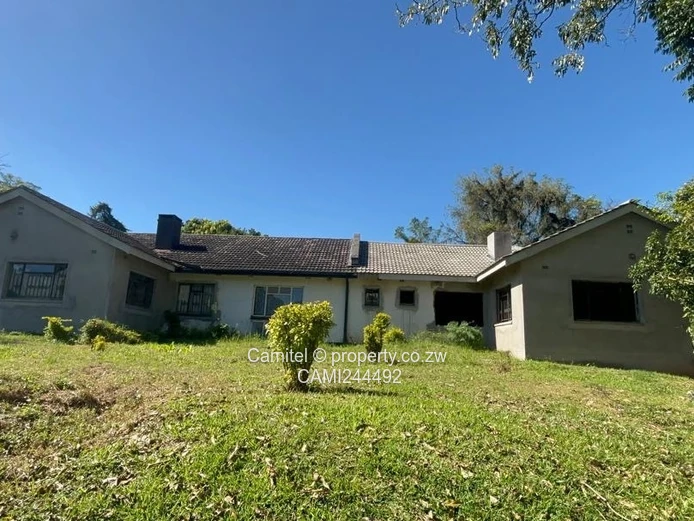 Spacious 4-Bed Home with Garden, Flatlet & Garage — Morningside