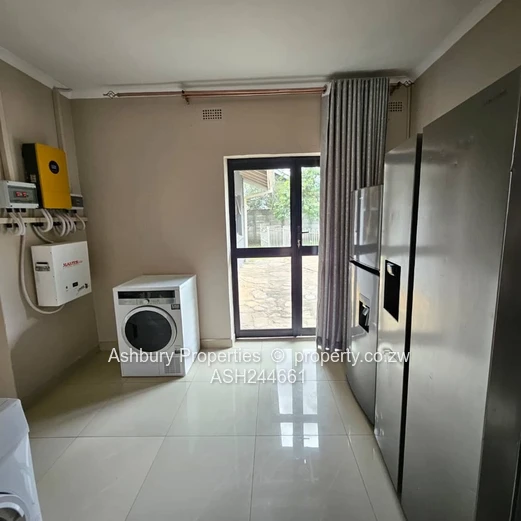 Freshly Renovated Cosy House on Main Road too.