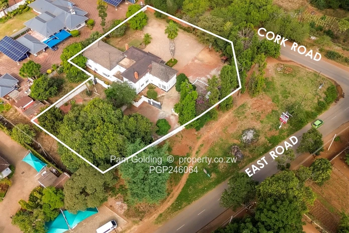 Commercial Property For Rent in Avondale