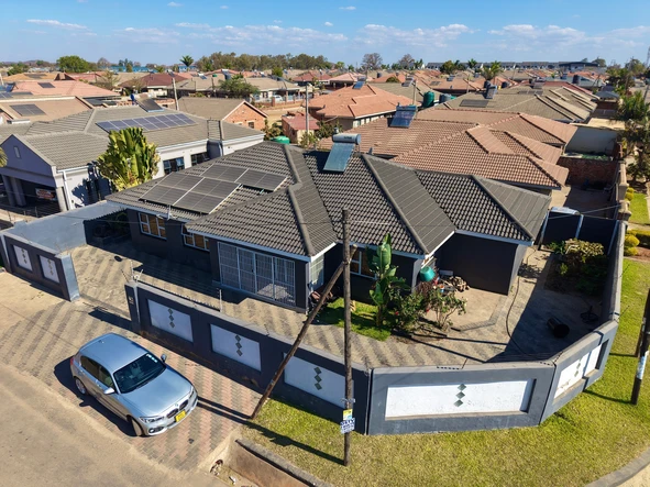 5 Bedroom House