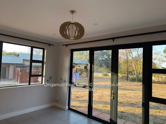 Family Home in Helensview 