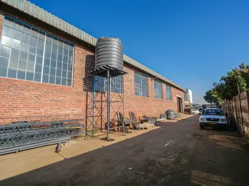 Warehouse For Sale | Bluffhill