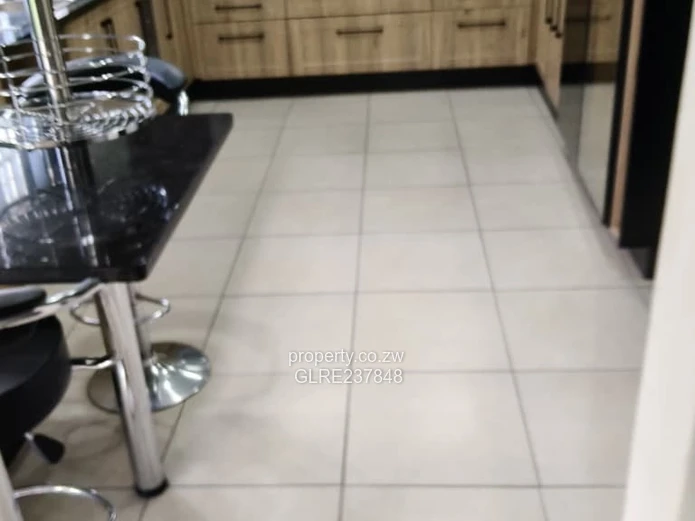 Bluffhill 5 Bed House for Rent