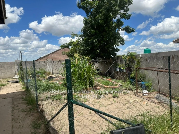 Damofalls Phase 3 house to let