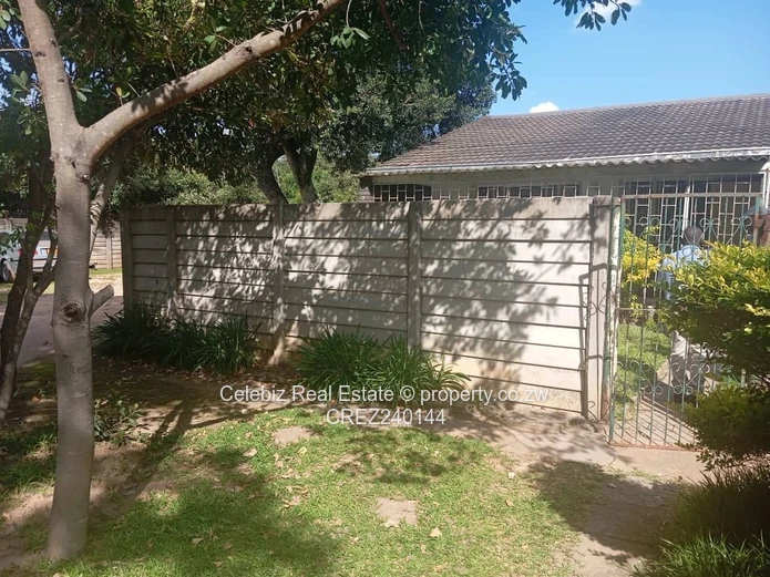 Chadcombe garden flat for sale