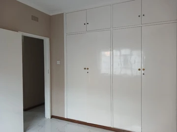 3 Bedroom Garden Flat