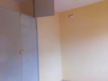 3 Bedroom Flat & Apartment