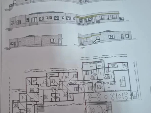 15 Bedroom House