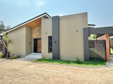 3 Bedroom Townhouse Complex