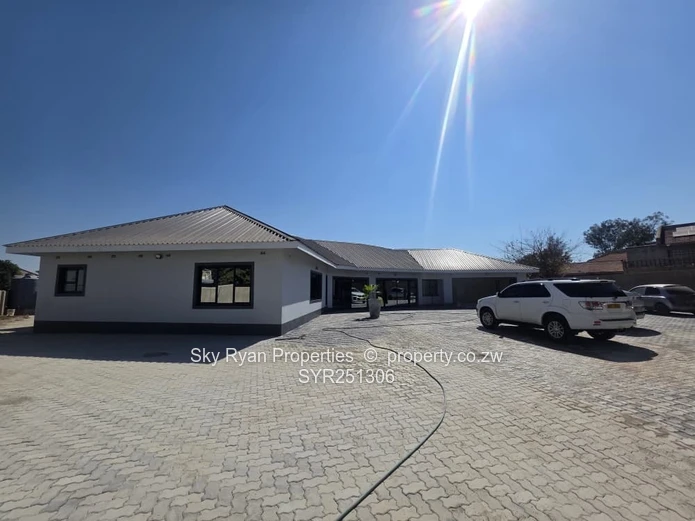 Highlands House To Let