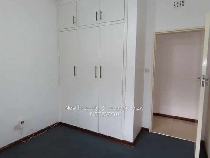 Renovated 2 Bed Garden Flat in Greendale! (Sole Mandate)