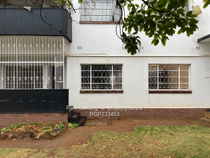 Flat for rent in Eastlea